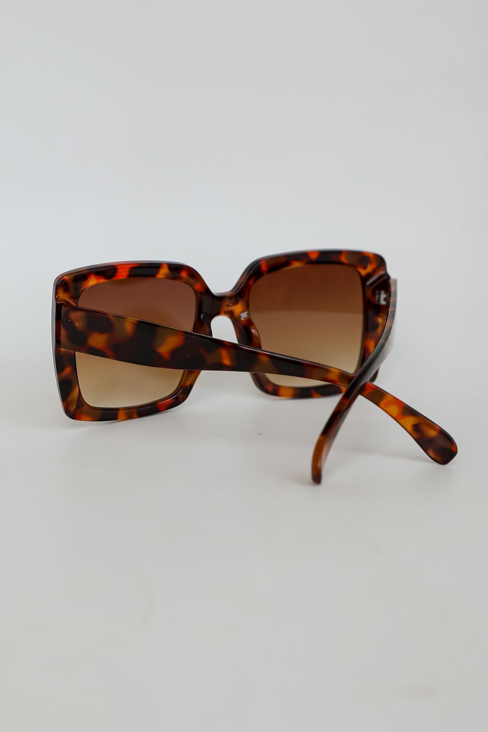 Turn Up The Sunshine Tortoise Oversized Square Sunglasses GL3